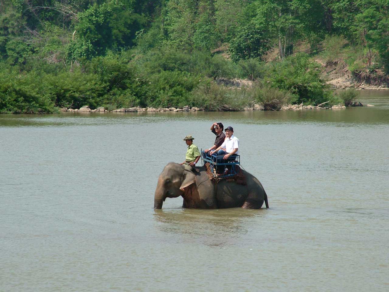 Car rental to Central Highlands, Daklak, Buon Ma Thuot - Pleiku